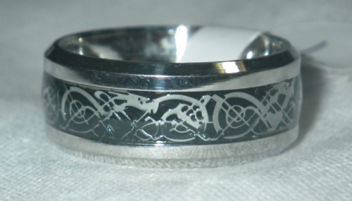 Celtic Comfort Fit Wedding Band