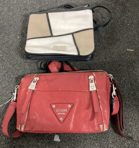 (1) LEATHER PATCHWORK NINE WEST PURSE, (1) RED GUESS PURSE