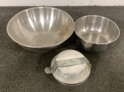 (3) METAL CAMPING COOKWARE DISHES