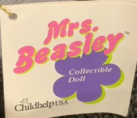 (1) MRS. BEASLEY COLLECTABLE DOLL (GREAT CONDITION) WITH (1) CERMAIC PIGGY BANK, AND (1) CERMAIC PAINTABLE FIGURINE - 3