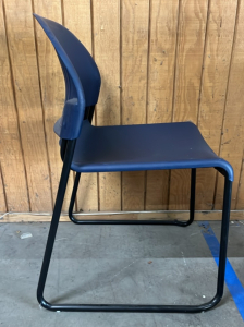 (11) BLUE PLASTIC/ METAL CHAIRS