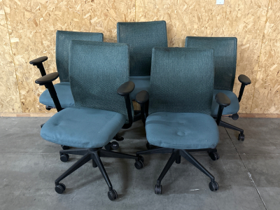 (5) PADDED ROLLING OFFICE CHAIRS