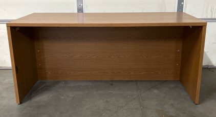 OFFICE DESK -66&rdquo;x 30&rdquo;x 30&rdquo;