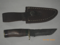 Damascus Hunting Knife W/ Leather Sheath