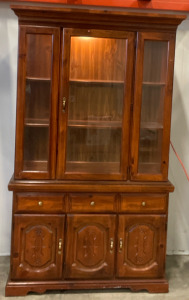 Broyhill Glass Cabinets (2) Peice Set w/ Light 44&rdquo;X 16&rdquo;X 75&rdquo;