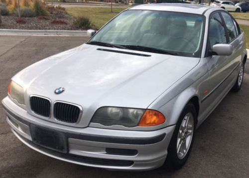 2000 BMW 323I - SUNROOF - RUNS WELL