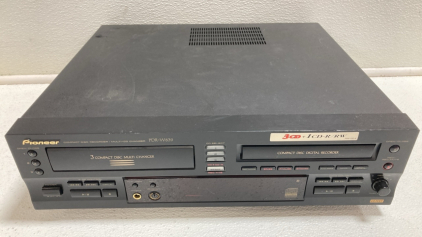 Pioneer CD Recorder/3-Disc Changers