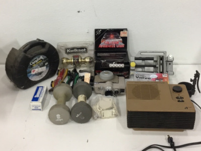 (1) Vise Grip<br/>(1) Door Knob<br/>(1) Campbell Tire Chains<br/>(2) 8lbs Weights<br/>(1) Sekonic Dualmatic Zoom<br/>(1) Arvin heater<br/>(1) Simmons Yard Hydrant Repair Kit