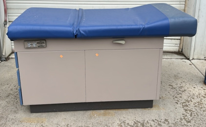 46&rsquo;&rsquo; x 26&rsquo;&rsquo; x 32&rsquo;&rsquo; Medical Grade Bed