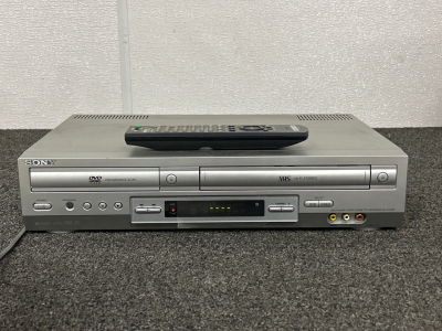SONY DVD/ VHS COMBO PLAYER WITH REMOTE- POWERS ON