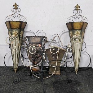 METAL WALL & TABLE DECOR, METAL PLANTER