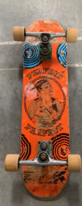 (1) SKATEBOARD WITH LONG BOARD WHEELS