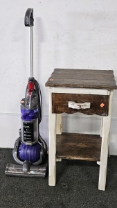 DYSON VACUUM (NOT TESTED), SIDE TABLE (16x6x28)