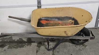 DEEP BIN WHEELBARROW