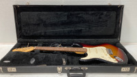 Eleca Stratocaster Type Electric Guitar Sunburst & Fender Case - 4