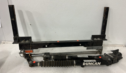 Duncan Tow Hitch With Suspension