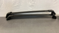 44&rdquo; LOCKING ROOF RACKS W/ KEYS