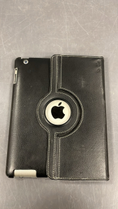 64GB IPAD W/ CASE
