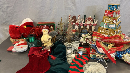 STOCKINGS, GIFT BOWS, SANTA SLIPPERS, COFFEE MUGS ABD MORE