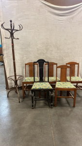 (5) WOODEN CHAIRS W/ FLORAL CUSHIONS AND STANDING COAT RACK