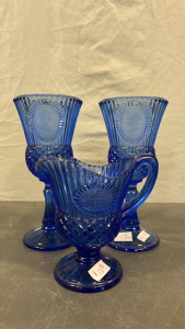 (2) VINTAGE FOSTORIA AVON GEORGE WASHINGTON COBALT BLUE GOBLETS AND PITCHER