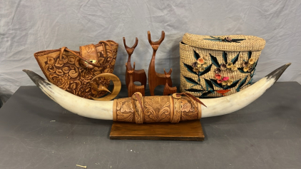 LEATHER LONG HORN WALL PIECE, LEATHER BAG, (4) WOOD DEER SET AND MORE