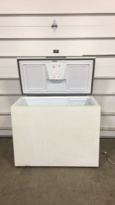 GE White Chest Freezer