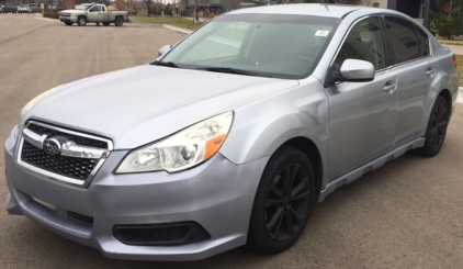 2014 SUBARU LEGACY - AWD - HEATED SEATS!