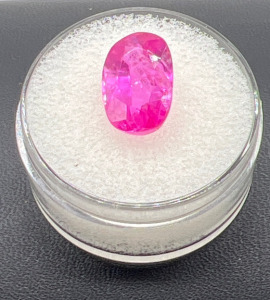 6.70 ct. Certified Pink Morganite Oval Cut Gemstone W/ COA