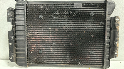 Unknown Maker Car Radiator With Fan