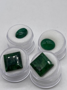 (4) Emerald Gemstones