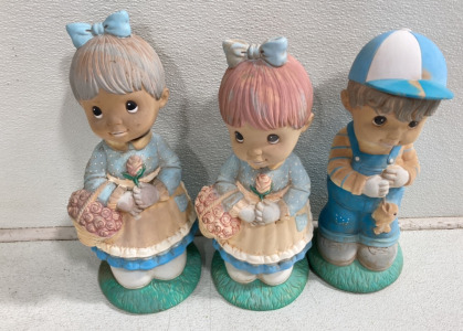 (3) Children Yard Decor