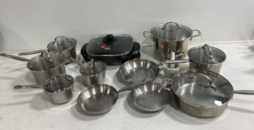 (12) Asorted Cookwear Pans And Pots