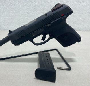 Ruger SR9C, 9mm Semi Automatic Pistol