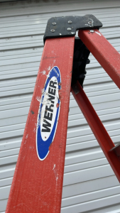 WERNER ORANGE 8ft LADDER AND LOUISVILLE 5ft LADDER