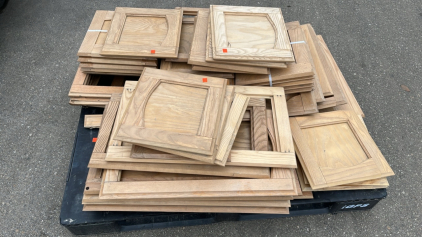 MUTI- SIZED WOODEN CABINET DOORS