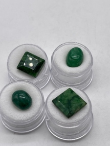 (4) Emerald Gemstones