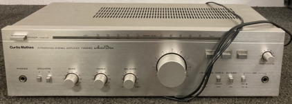 CURTIS MAYHES INTEGRATED STEREO AMPLIFIER HA240 ACTIVE DRIVE (POWERS ON)