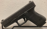 GLOCK 23 .40 S&W PISTOL WITH MAGAZINE— ABX499 - 4