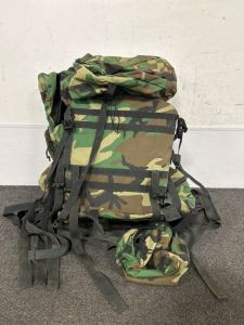 CAMOUFLAGE HIKING PACK