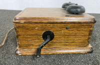 KELLOGG SWITCHBOARD & SUPPLY CO RINGER BOX AND PHONE - 4