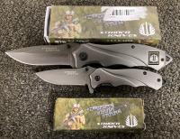 BIG AND SMALL PAIR OF STRIDER FOLDING EASY OPEN POCKET KNIVES