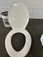 42LB UNUSED PROFORM PROFESSIONAL FORMULA ALL-PURPOSE JOINT COMPOUND AND UNUSED PLASTIC OBLONG TOILET SEAT - 2