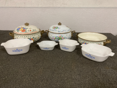 (3) FLORAL POTS WITH METAL HANDLES, (4) FLORAL SERVING DISHES