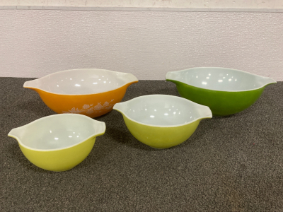 (4) VINTAGE CERAMIC MIXING BOWLS