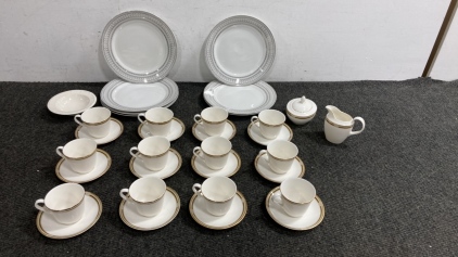 Royal Doulton New Romance Collection Dishes