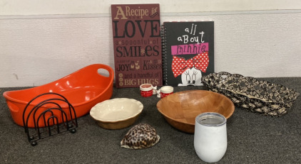 RACHEL RAY ORANGE CERAMIC BAKING DISH, CERAMIC TEMPTATIONS BAKING DISH, WOODEN BOWL, WOODEN KITCH SIGN, WINE TUMBLER, RAINBOW NAPKIN HOLDER AND MORE