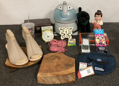 ELEPHANT HUMIDIFIER, RUSSELL ATHLETIC FANNY PACK, WOOD CENTER PIECES, BLACK LAB STUFFED ANIMAL, CLARKS WEDGED OPEN TOE SHOES AND MORE