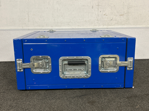 25x 11x 22 METAL LOCKING STORAGE CASE