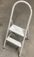 (1) SMALL METAL LADDER WITH 2 STEPS (40”X13.5”) - 2